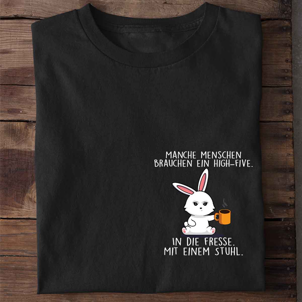 High-Five Bunny Brust – Shirt Unisex